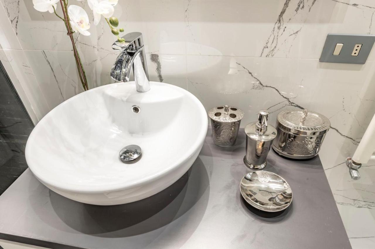 Trevi Luxury Apartment Jacuzzi Roma Exterior foto
